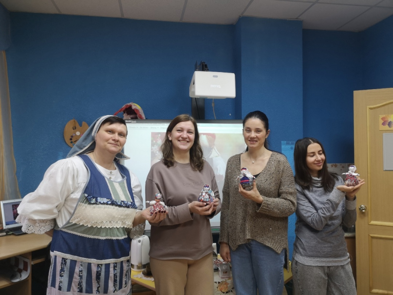 елена ввлен.jpg